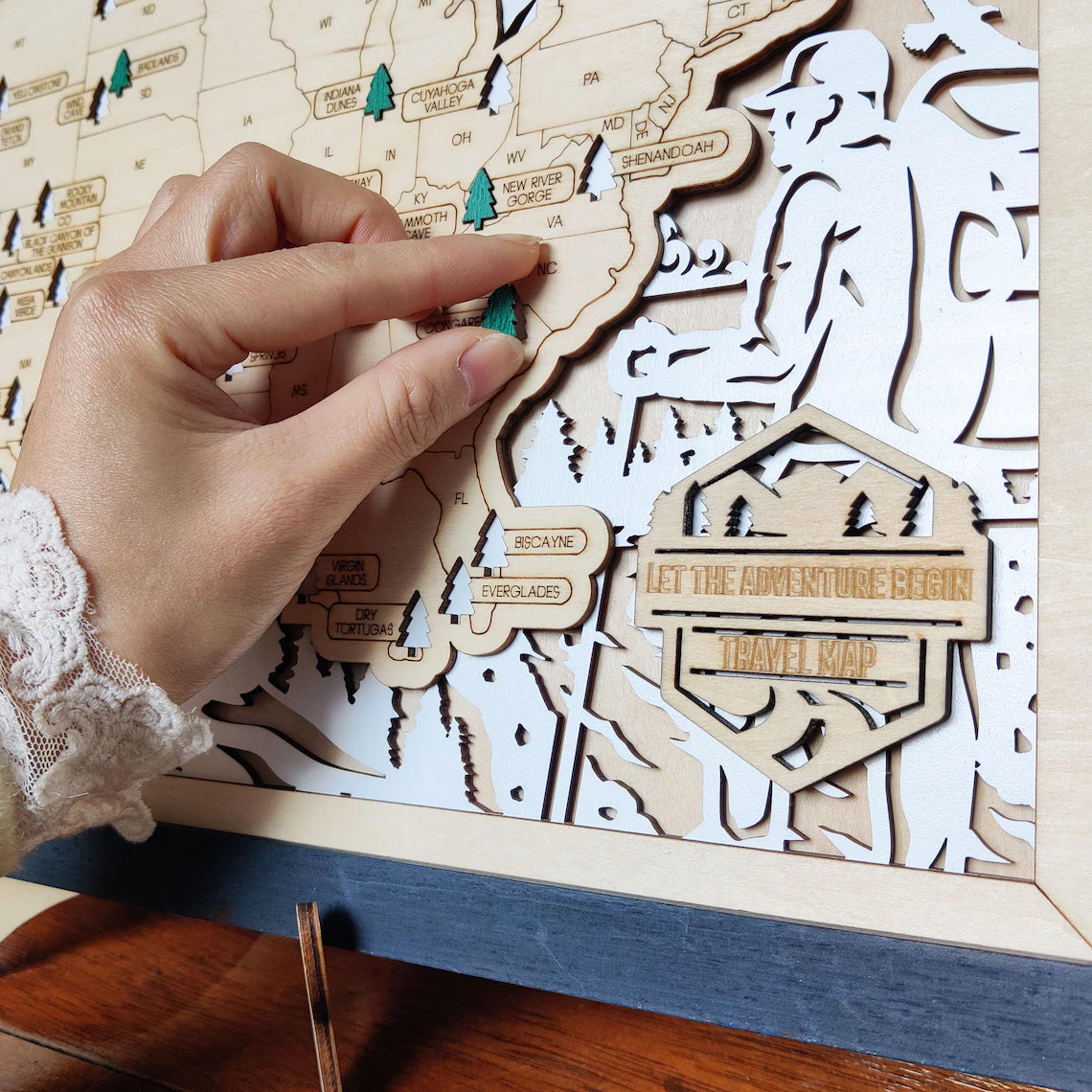 US National Parks Wooden Travel Map & Visit Tracker (White-Hiking)