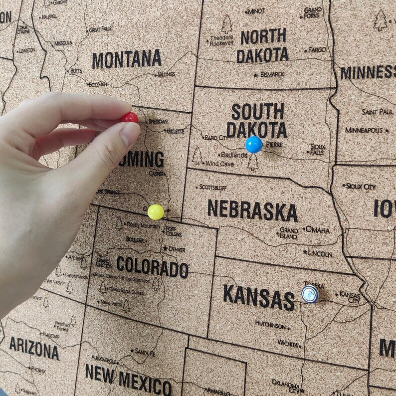 Wooden Map of USA (Mountains Printed Board + Cork)