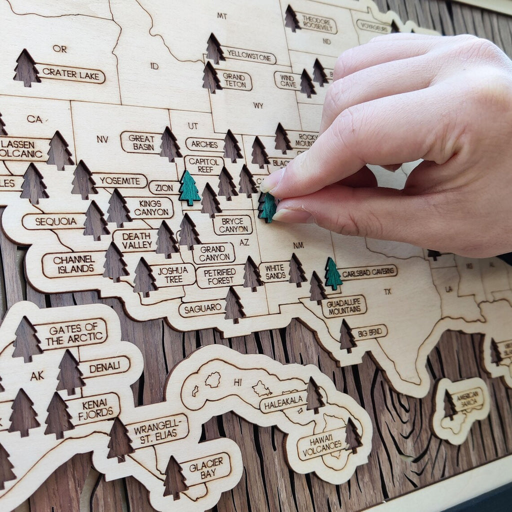 US National Parks Wooden Travel Map & Visit Tracker (Walnut-Tree Texture)