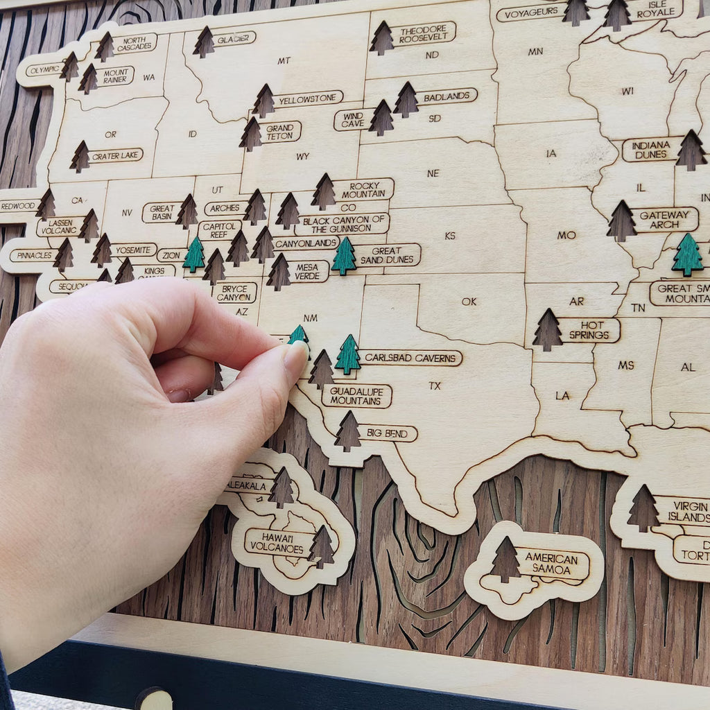 US National Parks Wooden Travel Map & Visit Tracker (Walnut-Tree Texture)
