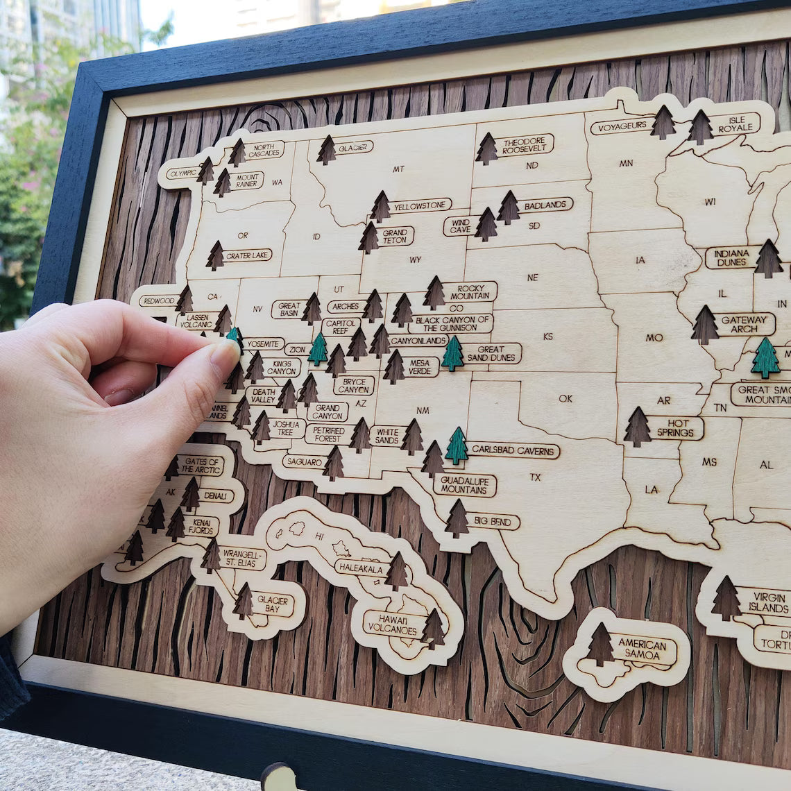 US National Parks Wooden Travel Map & Visit Tracker (Walnut-Tree Texture)